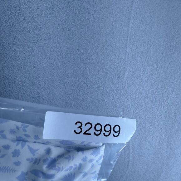 Greyson Polo Shirt Men's large White Blue Geometric All over Print Stretch Tech - Picture 8 of 8